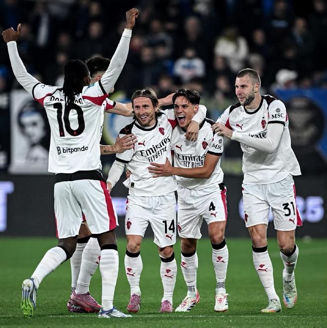 NBA：湖人惨遭大逆转 詹姆斯无力回天