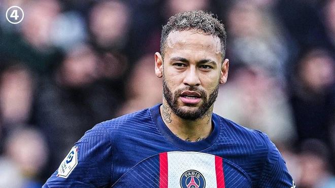 门将成最大主角，连续神扑吓傻对手